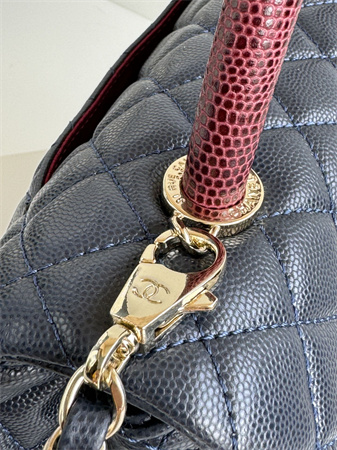 Ch*el large coco handle bag grained calfskin lt gold metal black a92991