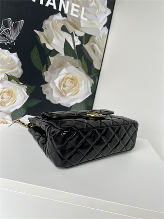 Ch*el hobo handbag shiny crumpled calfskin gold tone metal black as4322