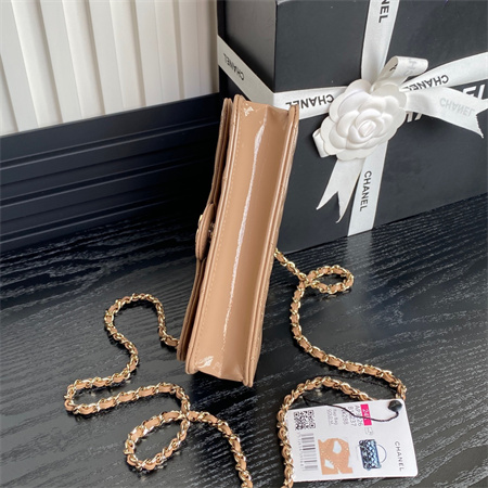 Ch*el flap phone holder with chain patent calfskin gold-tone metal beige ap3226