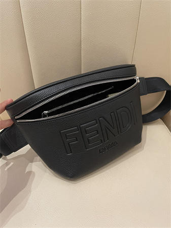 fen.di F**di roma belt bag black leather