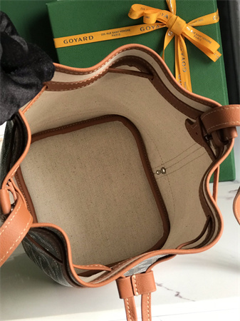 Go*ard petit flot bucket bag Go*ardine canvas & chevroches calfskin