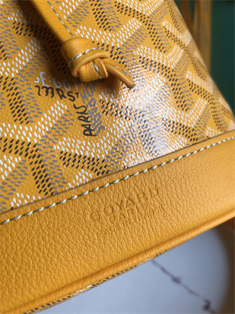 Go*ard petit flot bucket bag Go*ardine canvas & chevroches calfskin