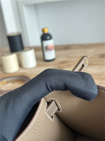 H**mes kelly mini ii bag epsom leather craie/etoupe hs