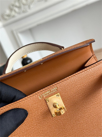 H**mes kelly mini ii bag epsom leather gold/mauve pale/craie hs