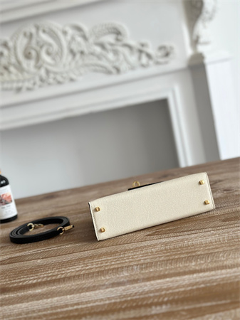 H**mes kelly mini ii bag epsom leather craie/black hs