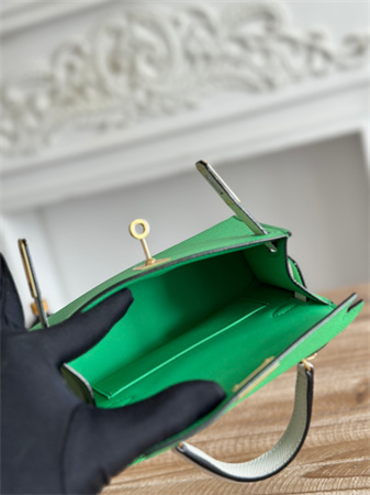 H**mes kelly mini ii bag epsom leather vert comics/craie hs