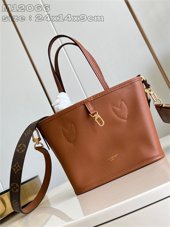 L.V Neverful Bandoulière Inside Out BB Brown M12066