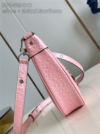 L.V Loop Handbag Ostrich leather Pink N85900