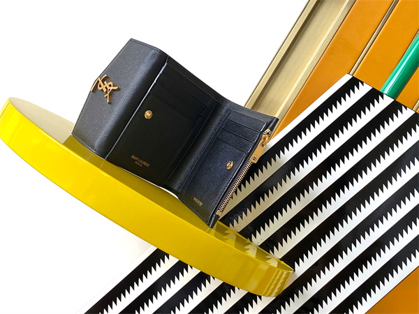 Y.S.L UPTOWN Compact wallet in grain de poudre leather Black