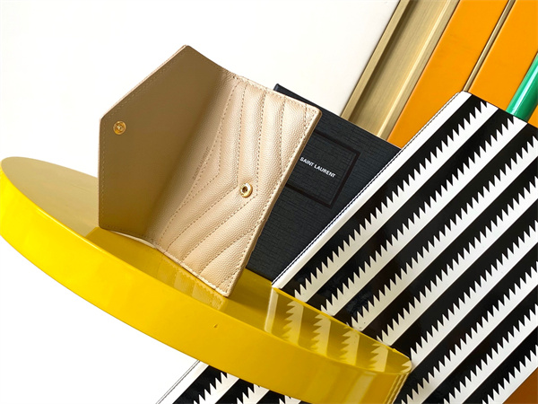 Y.S.L CASSANDRE MATELASS?? FRAGMENTS FLAP CARD CASE IN GRAIN DE POUDRE LEATHER Gold Tone Metal Beige