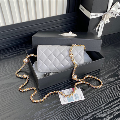 Ch*el flap phone holder with chain shiny lambskin, imitation pearls & gold-tone metal grey ap4284