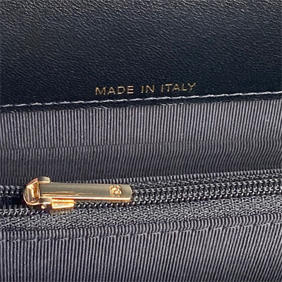 Ch*el clutch with chain lambskin, strass & gold-tone metal black  ap4293