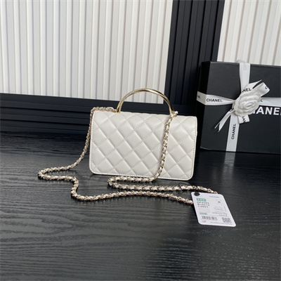 Ch*el clutch with chain lambskin, strass & gold-tone metal white  ap4293