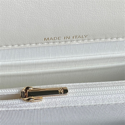 Ch*el clutch with chain lambskin, strass & gold-tone metal white  ap4293