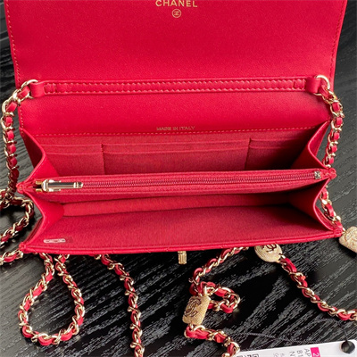Ch*el clutch with chain lambskin, strass & gold-tone metal red  ap4300