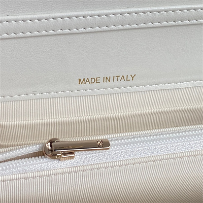 Ch*el clutch with chain lambskin, strass & gold-tone metal white ap4300