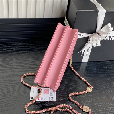 Ch*el clutch with chain lambskin, strass & gold-tone metal pink ap4300