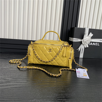 Ch*el vanity case shiny crumpled lambskin & gold-tone metal yellow as5222