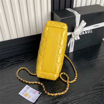 Ch*el vanity case shiny crumpled lambskin & gold-tone metal yellow as5222