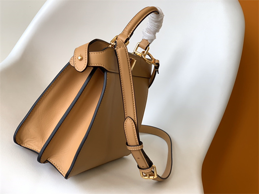 Fen.di PEEKABOO ICONIC ISEEU Small leather bag Brown