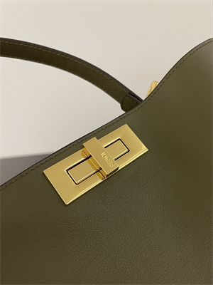 Fen.di Peekaboo Soft Medium Leather Bag Green
