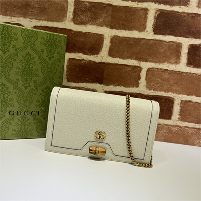 Gu.cci Diana mini bag with bamboo Cream Leather 696817
