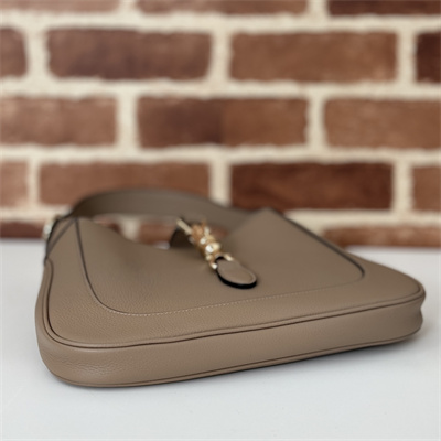 Gu.cci Jackie 1961 Small Shoulder Bag Taupe Natural Grain Leather 810232