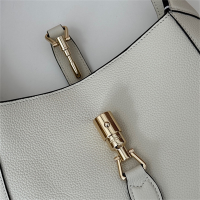 Gu.cci Jackie 1961 Small Shoulder Bag Ivory Natural Grain Leather 810232