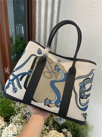 Her.mes  Garden Party 36CM Togo Leather and Graffiti Canvas HS