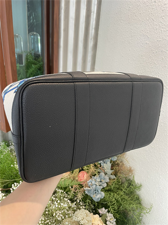 Her.mes  Garden Party 36CM Togo Leather and Graffiti Canvas HS