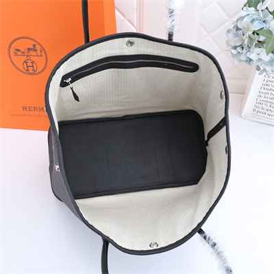 H**mes garden party 30/36cm calfskin leather black