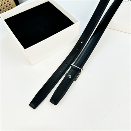 Ce**e medium reversible framed triomphe belt 25mm in taurillon and natural calfskin black
