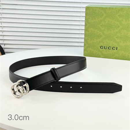 G*u*i  belts in black calfskin 30mm options