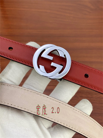 G*u*i belts in red calfskin 20mm gold/silver hardware
