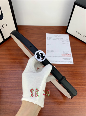 G*u*i belts in black calfskin 20mm gold/silver hardware