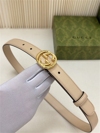 G*u*i belts in calfskin 25mm gold hardware beige