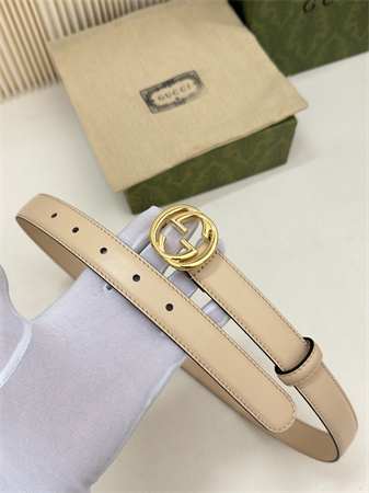 G*u*i belts in calfskin 25mm gold hardware beige