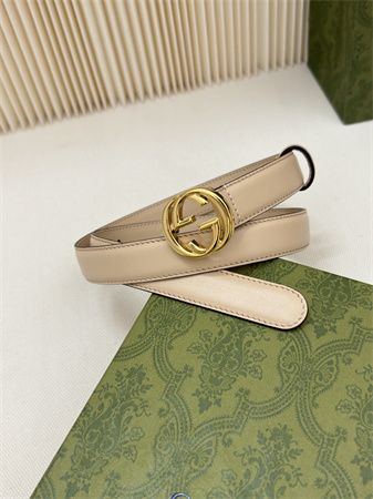 G*u*i belts in calfskin 25mm gold hardware beige