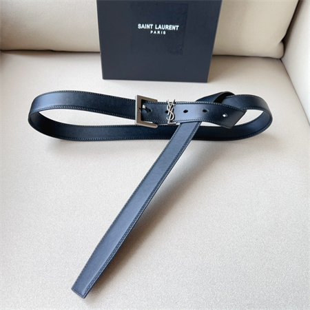 Y*L belts in leather 30mm silver hardware black