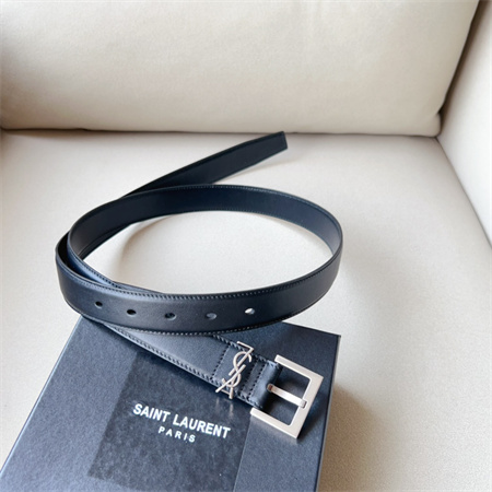Y*L belts in leather 30mm silver hardware black