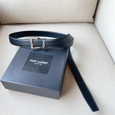 Y*L belts in leather 30mm silver hardware black