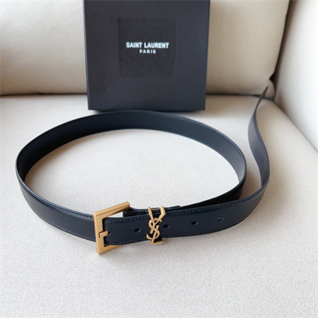 Y*L belts in leather 30mm gold hardware black