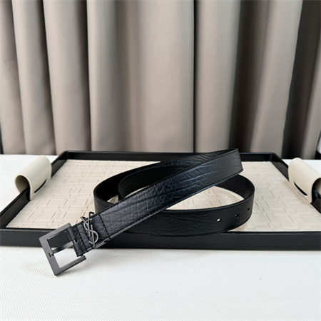 Y*L belts in grained leather 30mm black hardware black