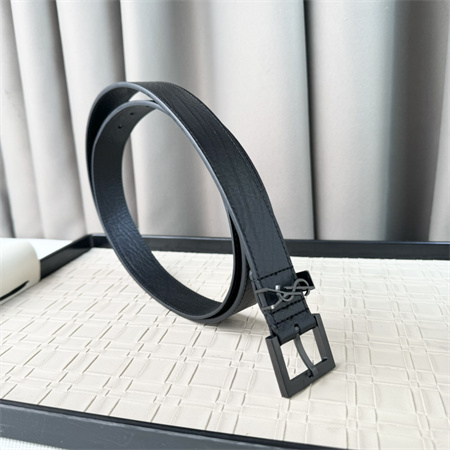 Y*L belts in grained leather 30mm black hardware black