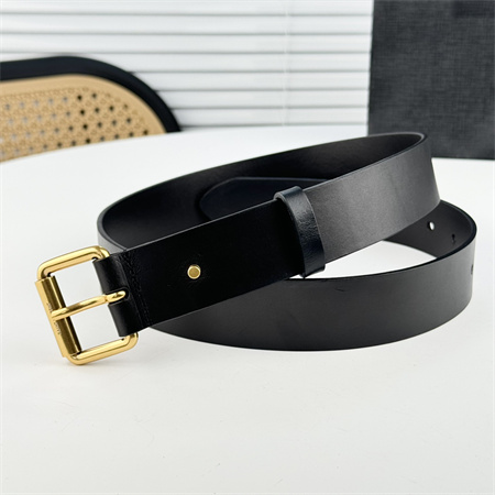 Y*L belts in leather 35mm gold hardware black