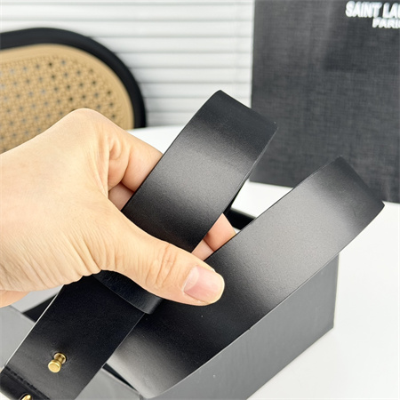 Y*L belts in leather 35mm gold hardware black