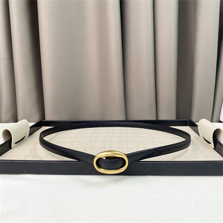 Y*L belts in leather 15mm gold hardware black
