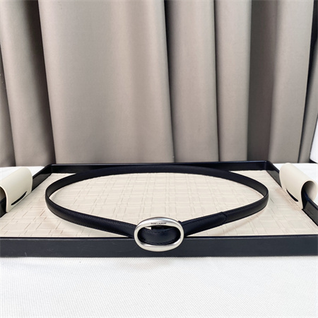 Y*L belts in leather 15mm silver hardware black