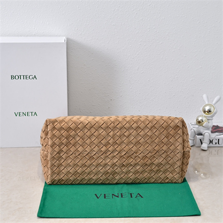 BV Large Andiamo Top handle bag Suede Caramel