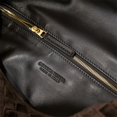 BV Large Hop Shoulder Bag In Suede Fondant